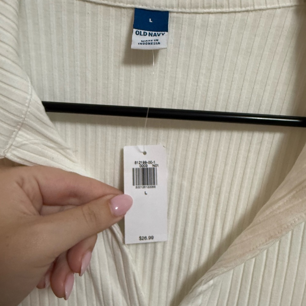 NEW - NWT - Old Navy Cream Ribbed Button-Down Shirt - Picture 3 of 6